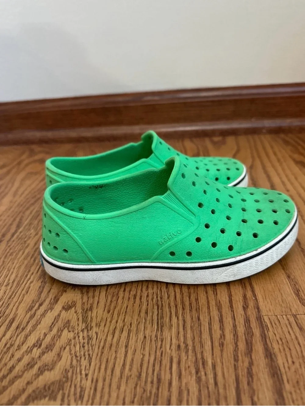 Native Miles Slip On Shoes Kids Size C13